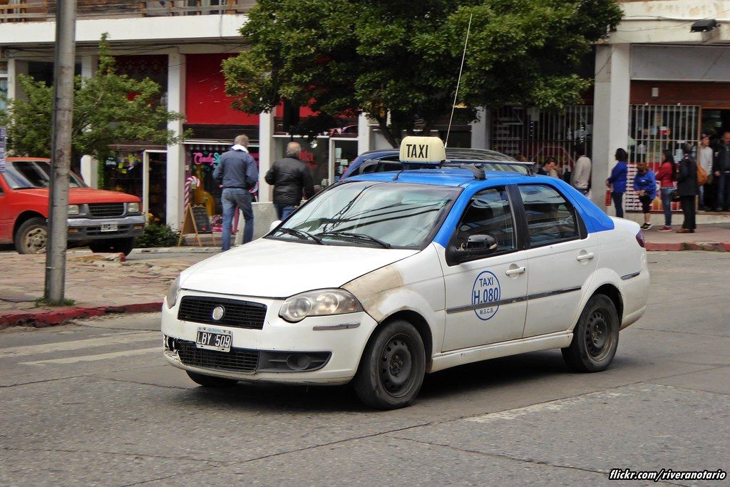 Taxista no cumplió con la privacidad de los pasajeros