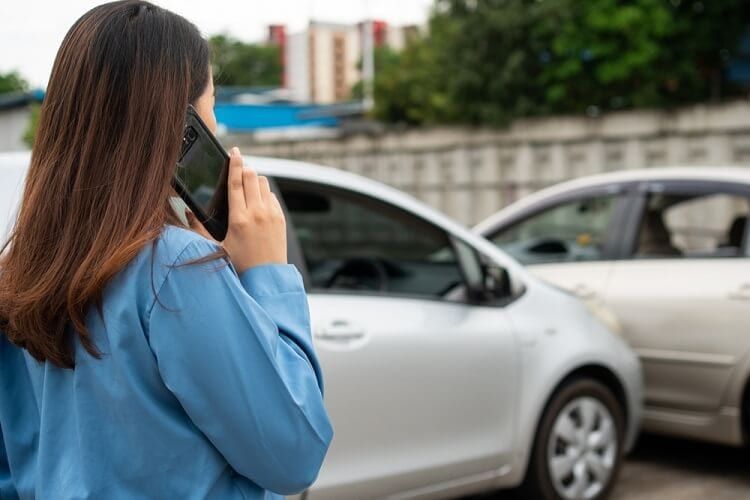 Mujer condenada a 4 años de cárcel y trabajo comunitario tras chocar y darse a la fuga en Wilde