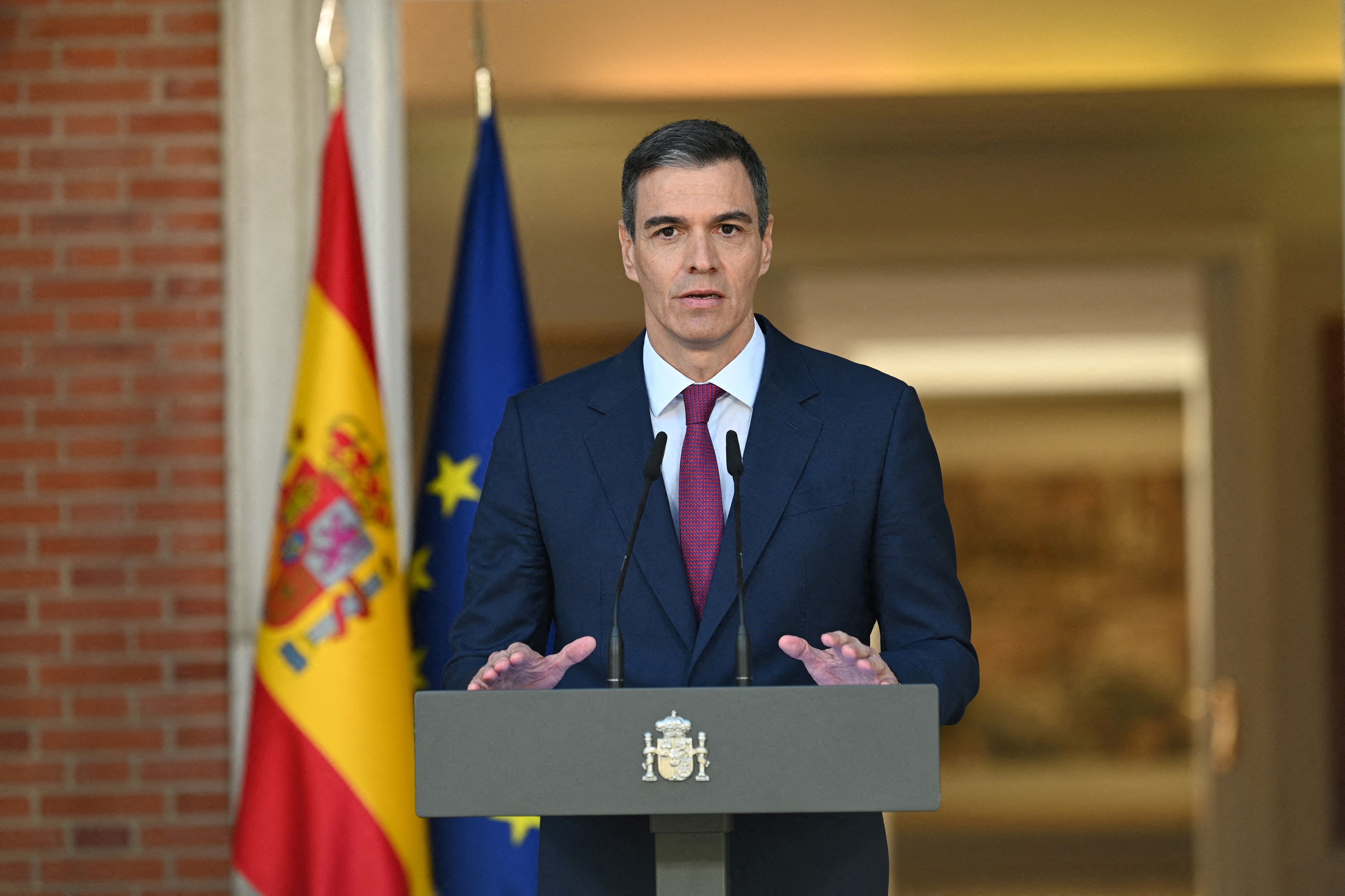 Pedro Sánchez declara que el amor de Alberto hacia Cristina es mayor